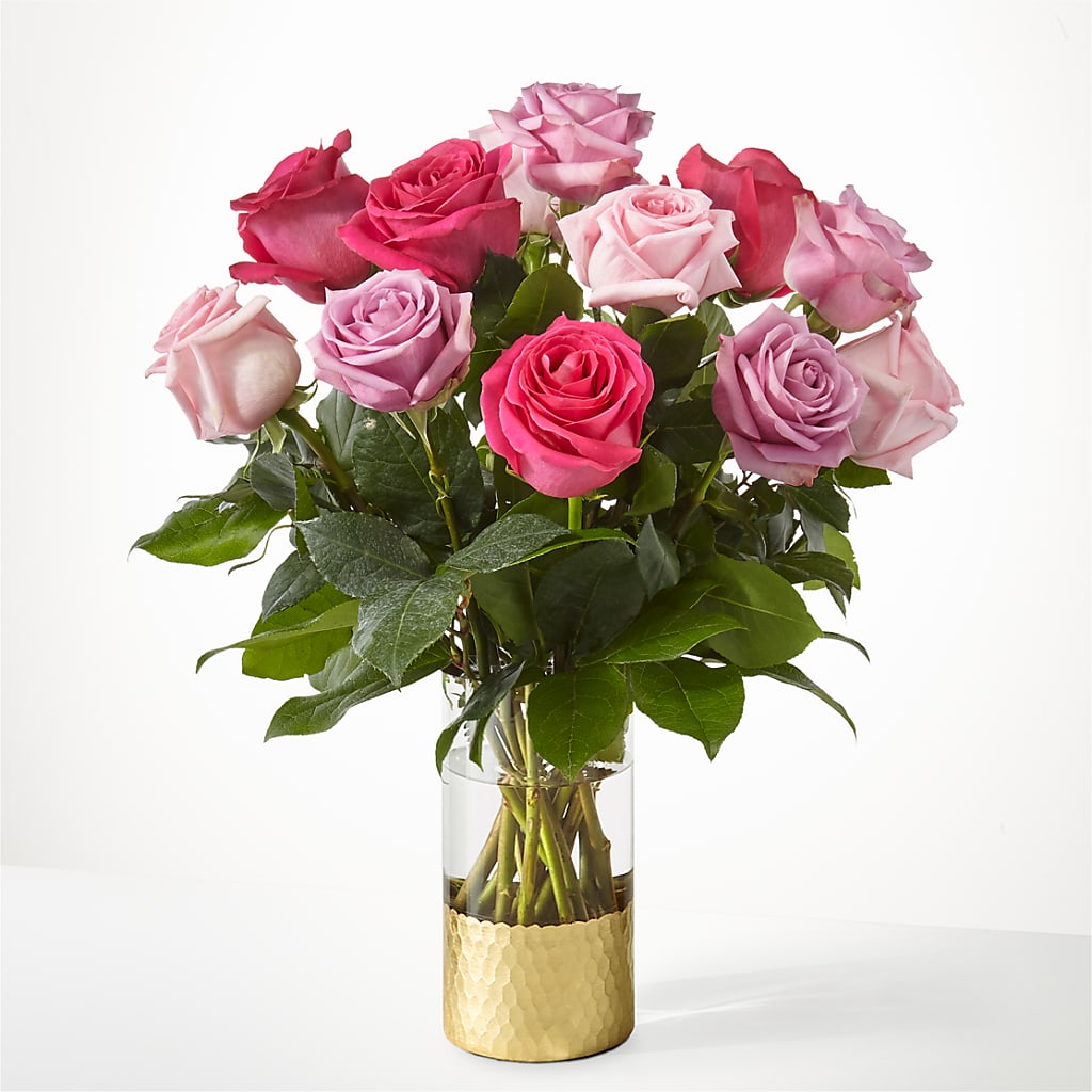 Pure Beauty Mixed Roses – Holtschlag Florist, Quincy IL