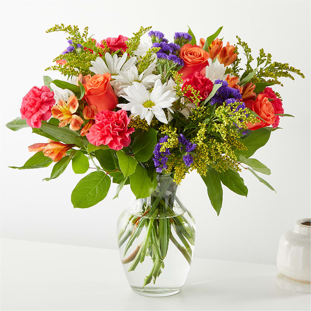 Oopsie Daisy Bouquet – Holtschlag Florist, Quincy IL