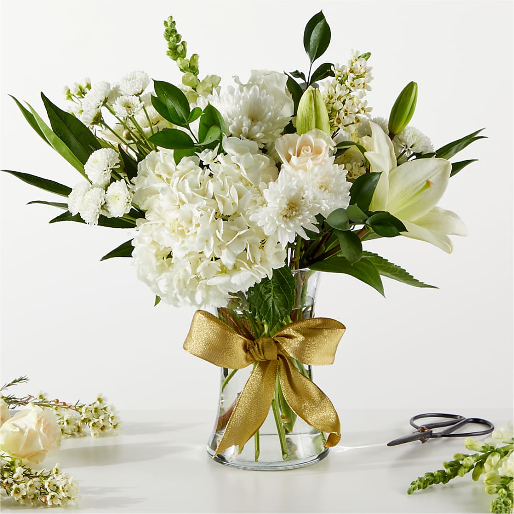 New Beginnings – A Florist Original – Holtschlag Florist, Quincy IL