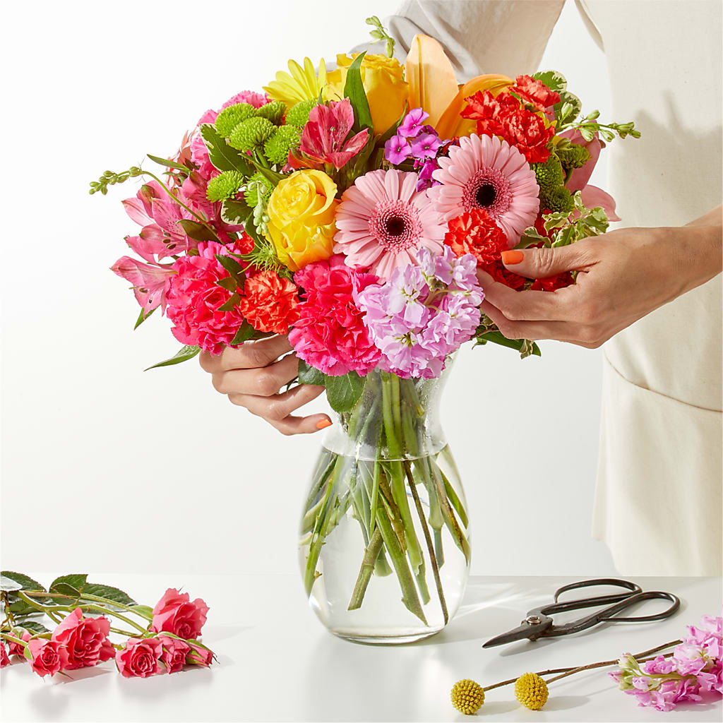 Cue the Confetti - A Florist Original – Holtschlag Florist, Quincy IL