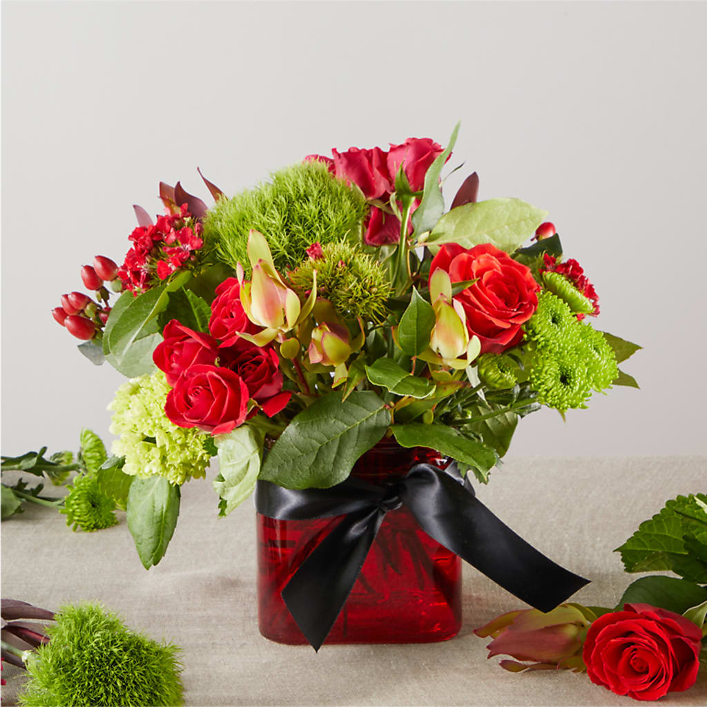 Heritage Kindle – A Florist Original – Holtschlag Florist, Quincy IL