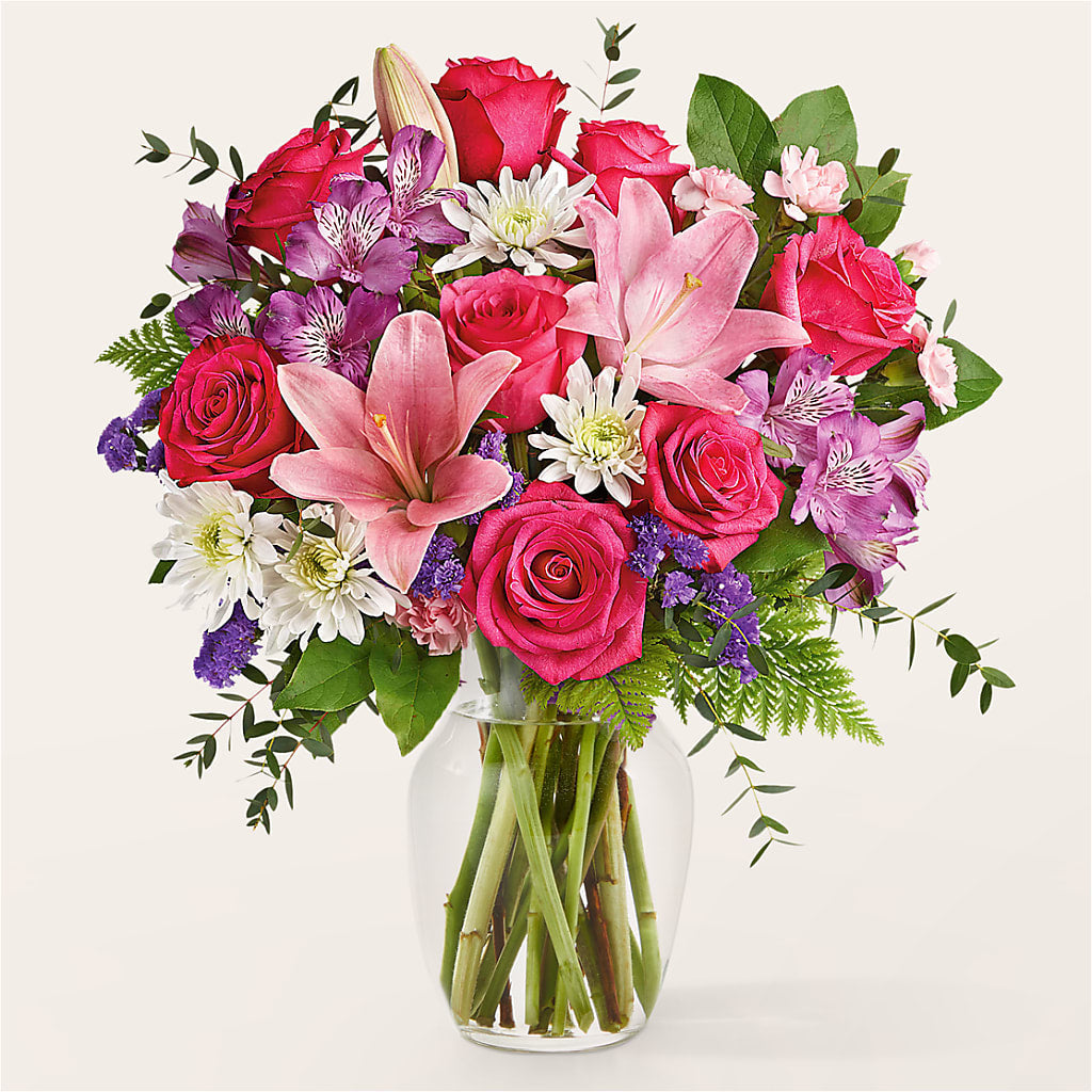 Lace & Pearls Bouquet – Holtschlag Florist, Quincy IL