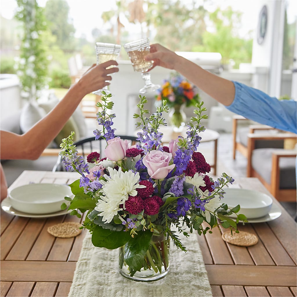 Violet Frost Bouquet – Holtschlag Florist, Quincy IL