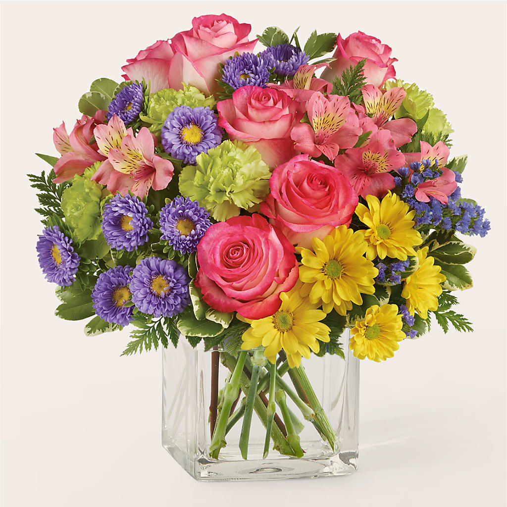 Candy Jar Bouquet – Holtschlag Florist, Quincy IL