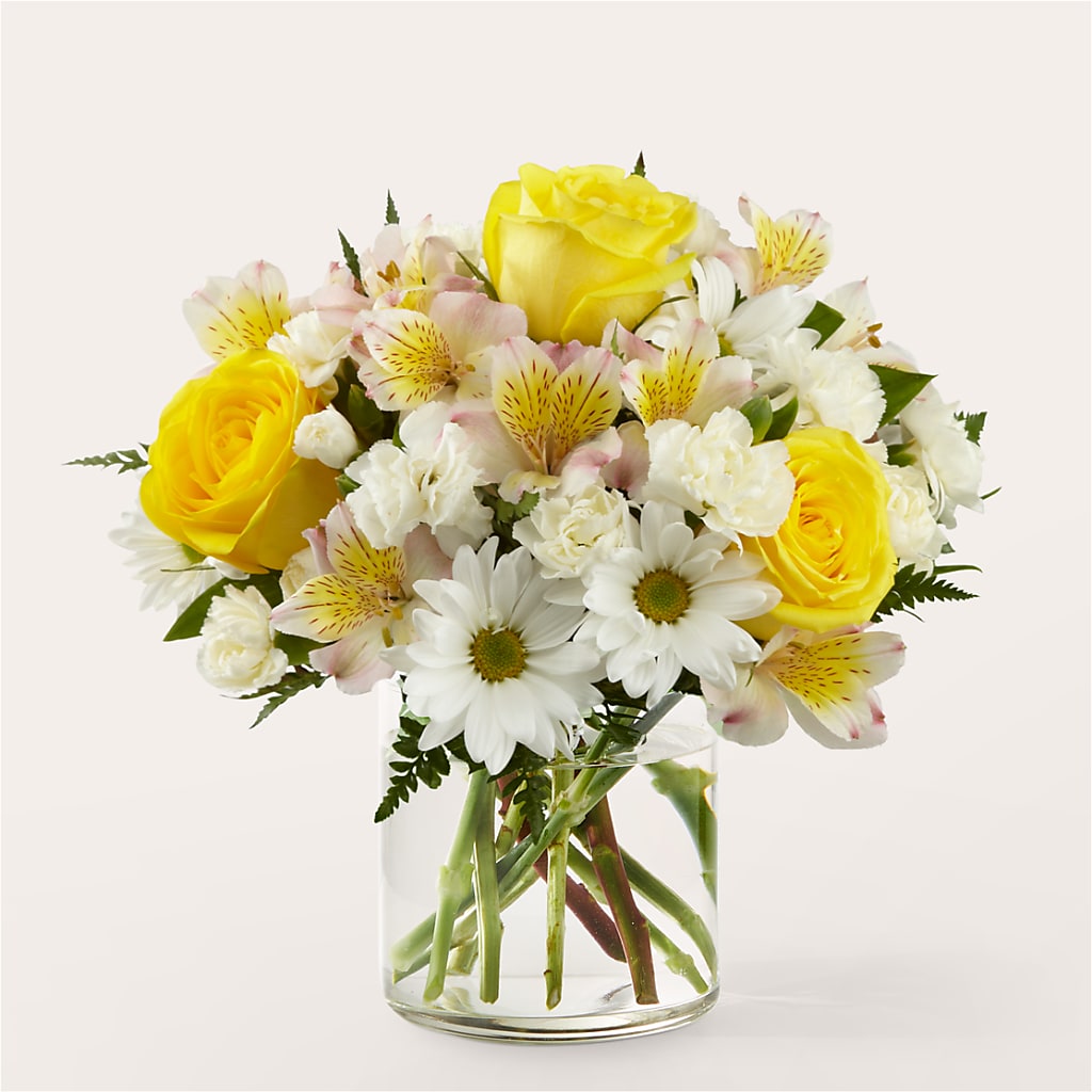 Gleeful Bouquet – Holtschlag Florist, Quincy IL
