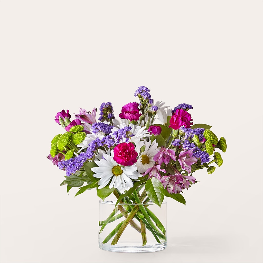 Wild Berry Bouquet – Holtschlag Florist, Quincy IL