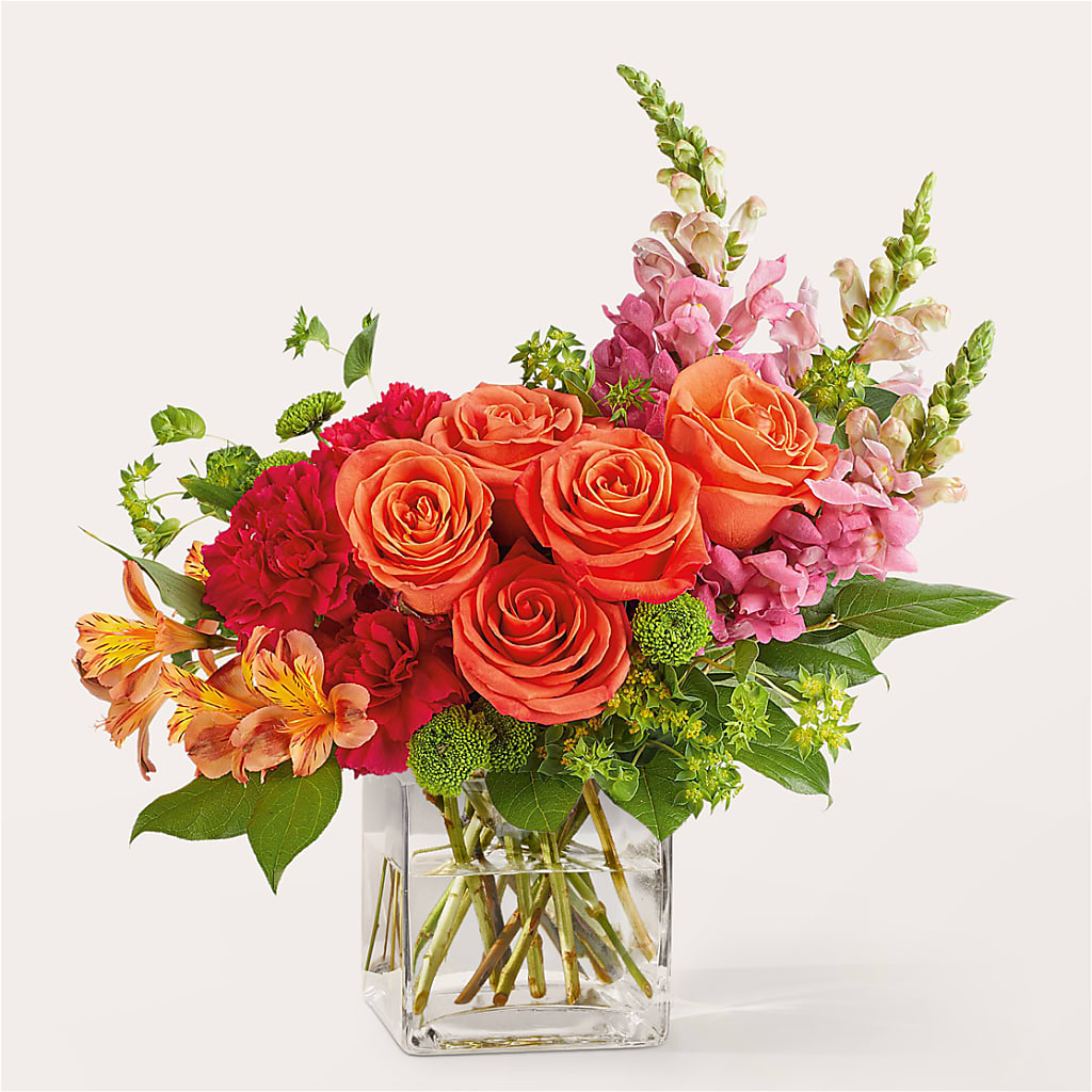 Cosmopolitan Bouquet – Holtschlag Florist, Quincy IL