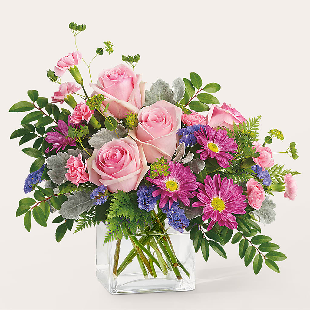 Starlet Bouquet – Holtschlag Florist, Quincy IL