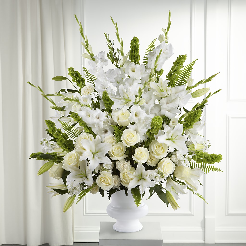 Morning Stars Arrangement – Holtschlag Florist, Quincy IL