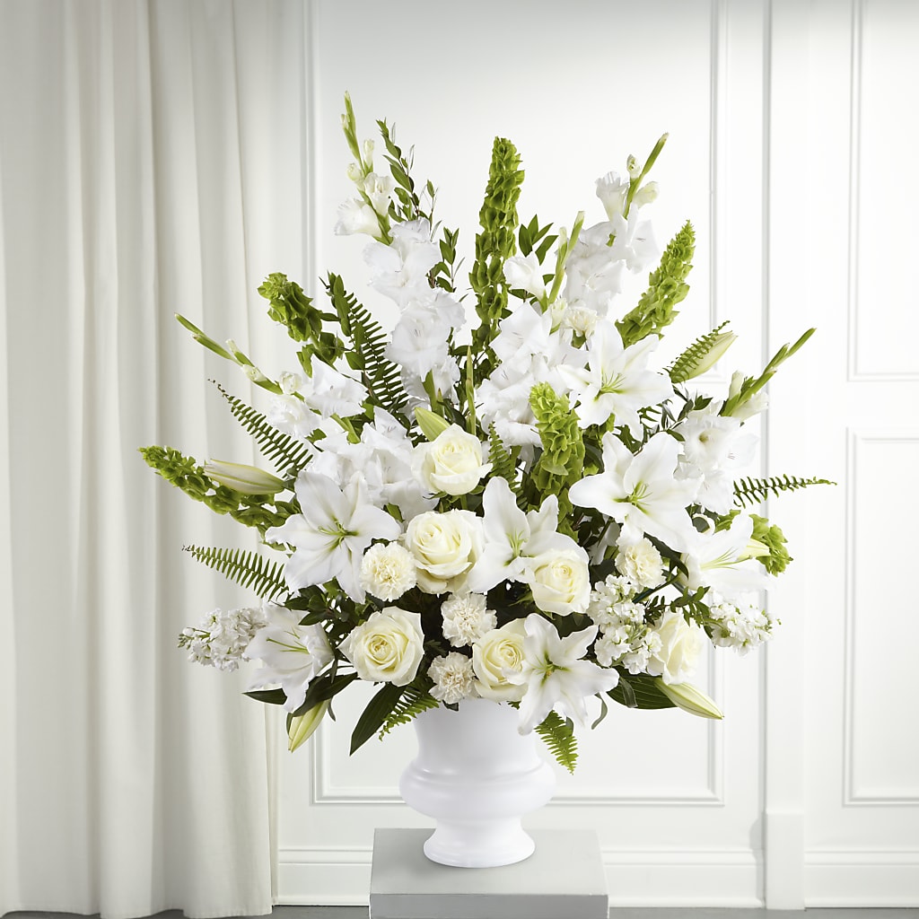 Morning Stars Arrangement – Holtschlag Florist, Quincy IL