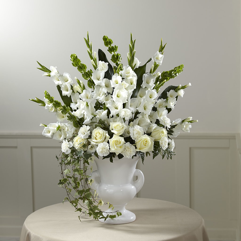 Fond Reflections Arrangement – Holtschlag Florist, Quincy IL
