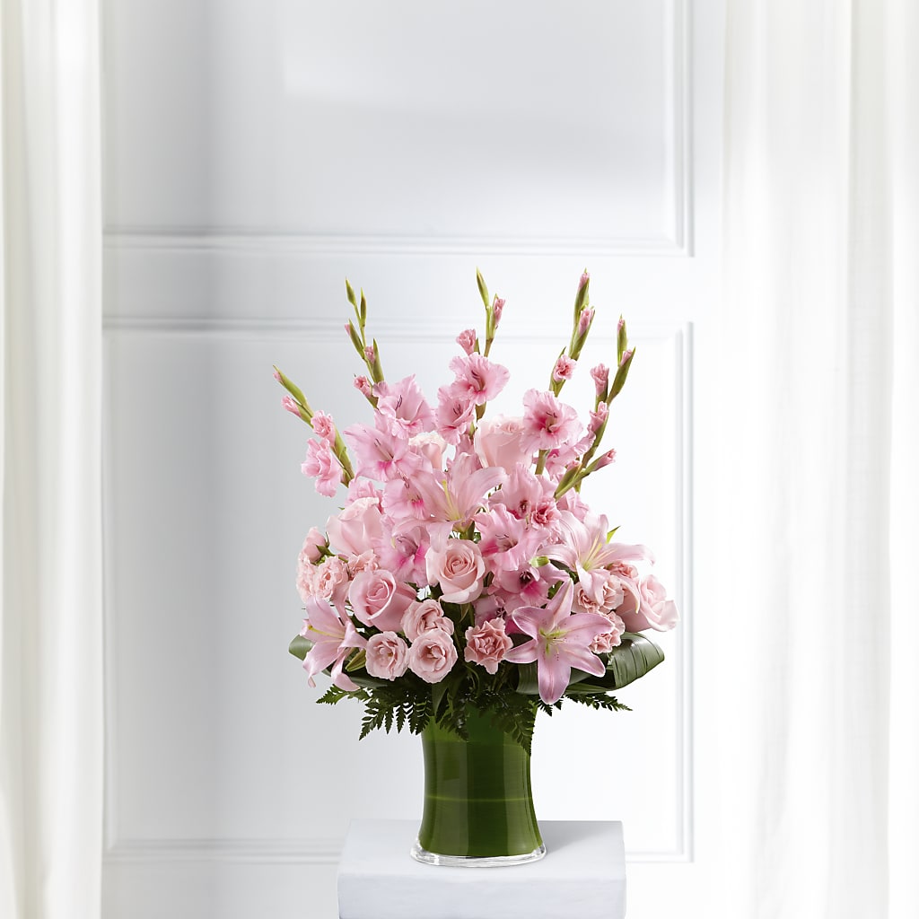 Lovely Tribute Bouquet – Holtschlag Florist, Quincy IL