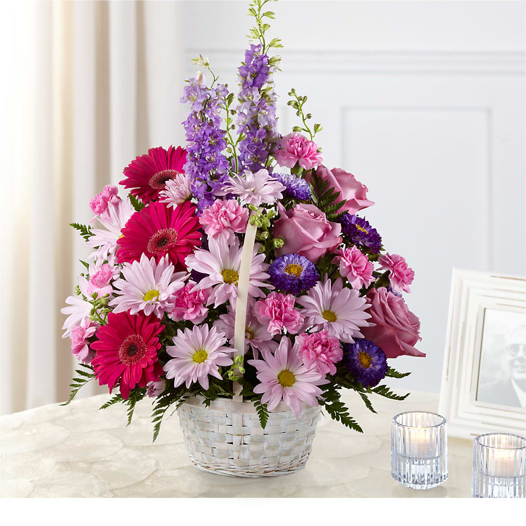 Pastel Peace Basket – Holtschlag Florist, Quincy IL