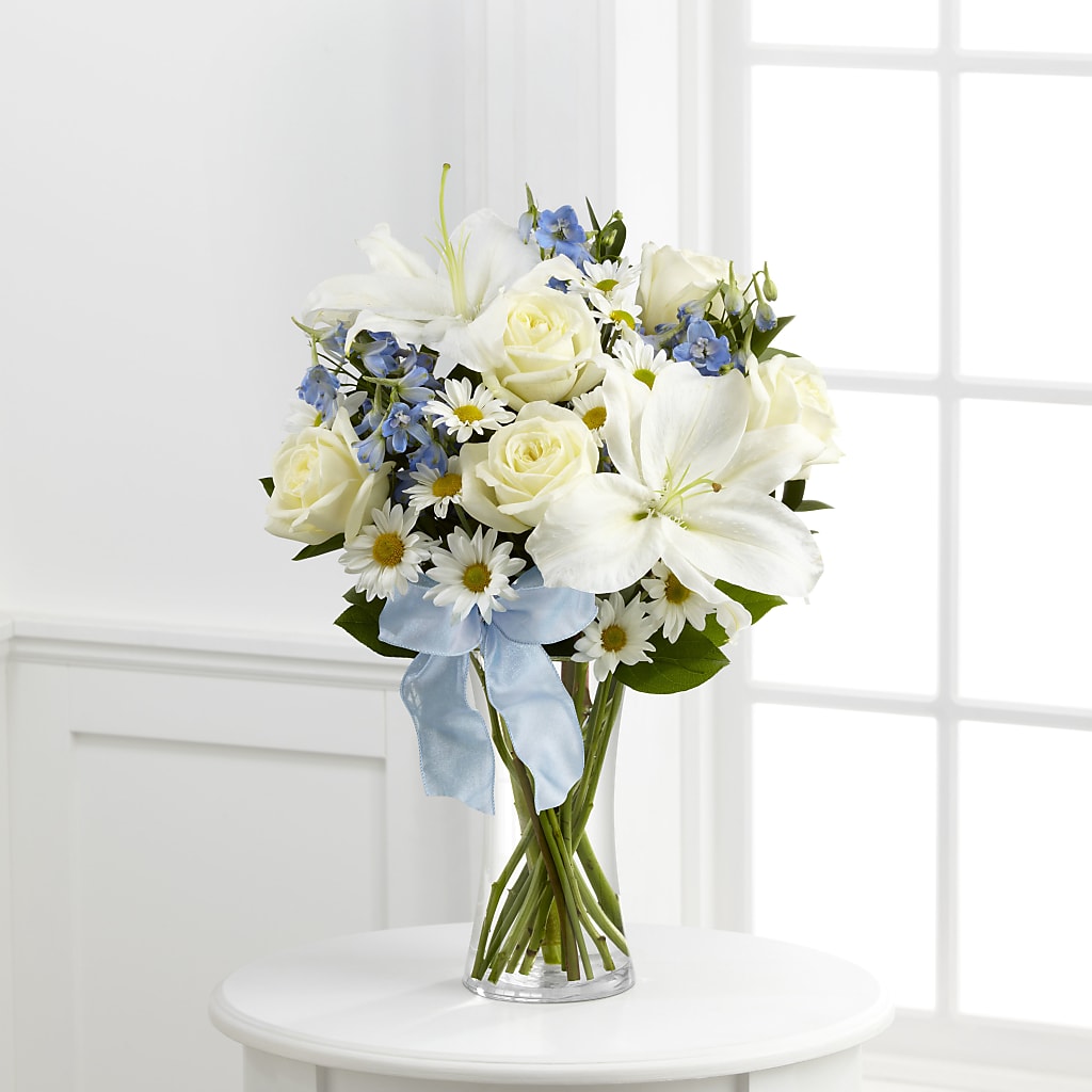 Sweet Peace Bouquet – Holtschlag Florist, Quincy IL