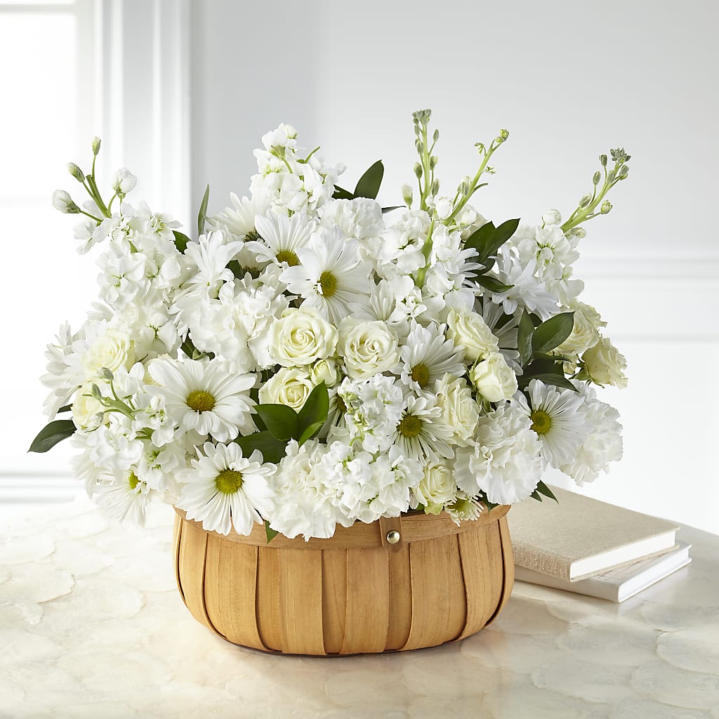 Graceful Garden Basket – Holtschlag Florist, Quincy IL