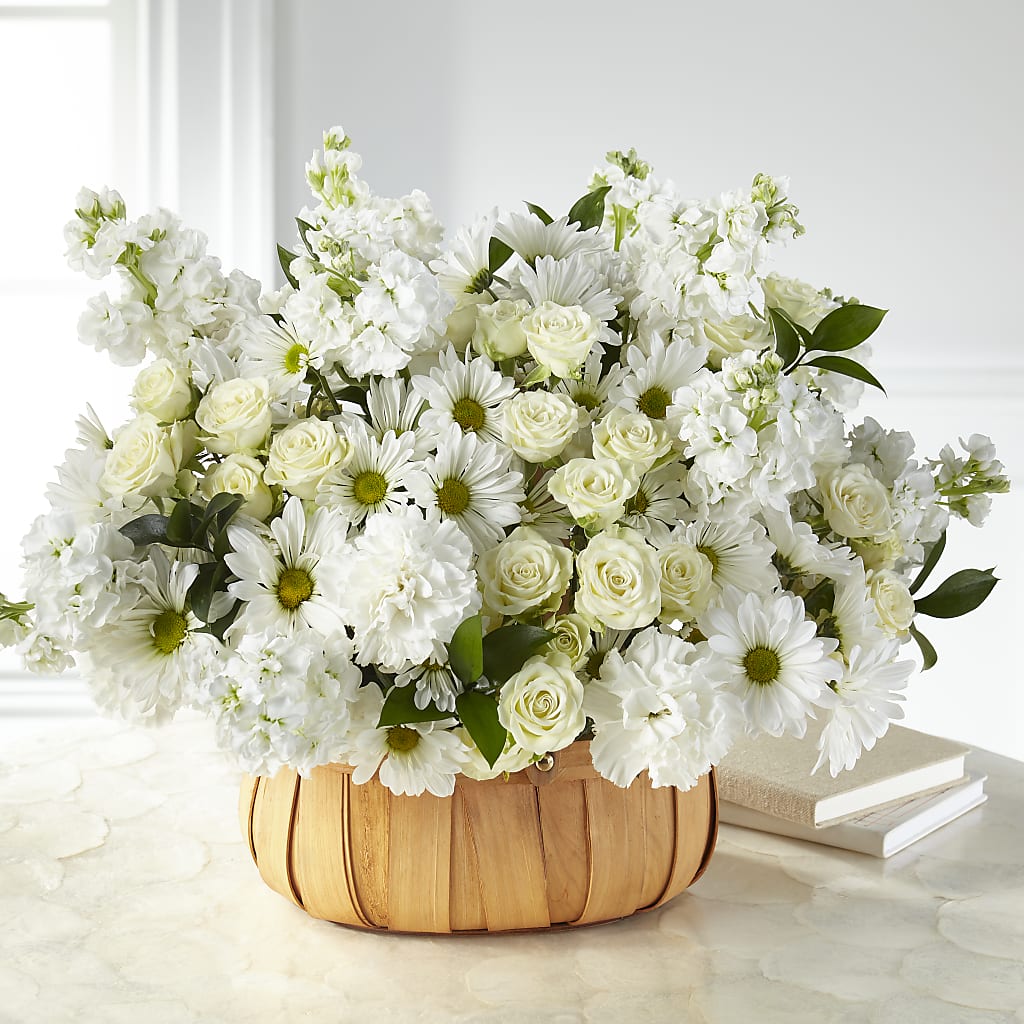 Graceful Garden Basket – Holtschlag Florist, Quincy IL