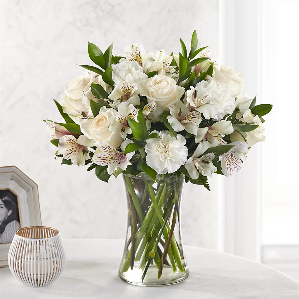 Cherished Friend Bouquet – Holtschlag Florist, Quincy IL
