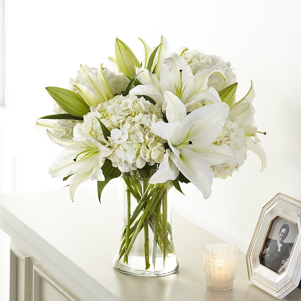 Compassionate Lily Bouquet – Holtschlag Florist, Quincy IL