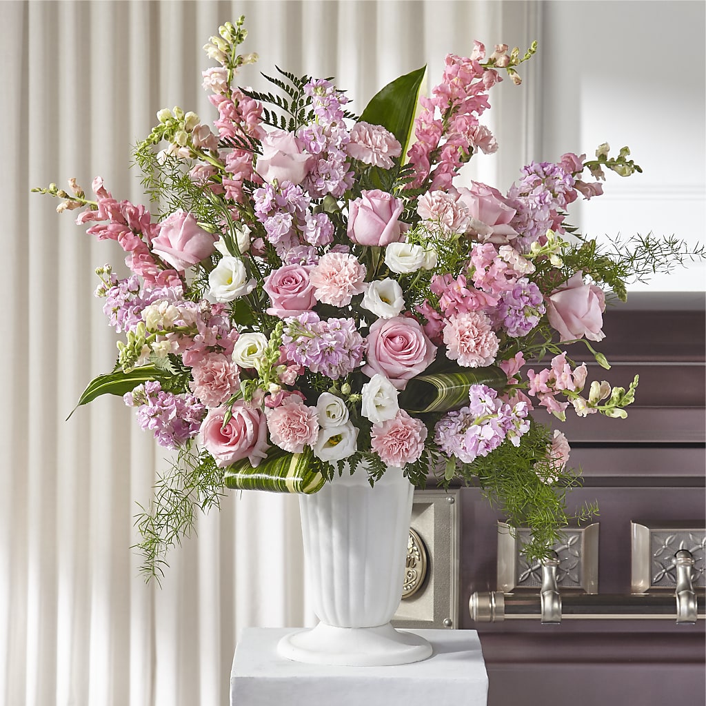 Divine Comfort Arrangement – Holtschlag Florist, Quincy IL