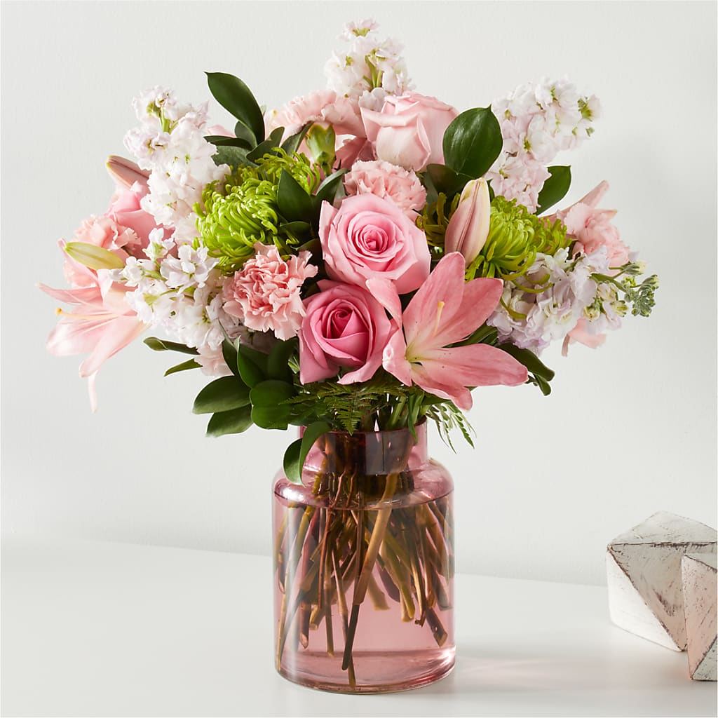 Pretty in Pink Bouquet – Holtschlag Florist, Quincy IL