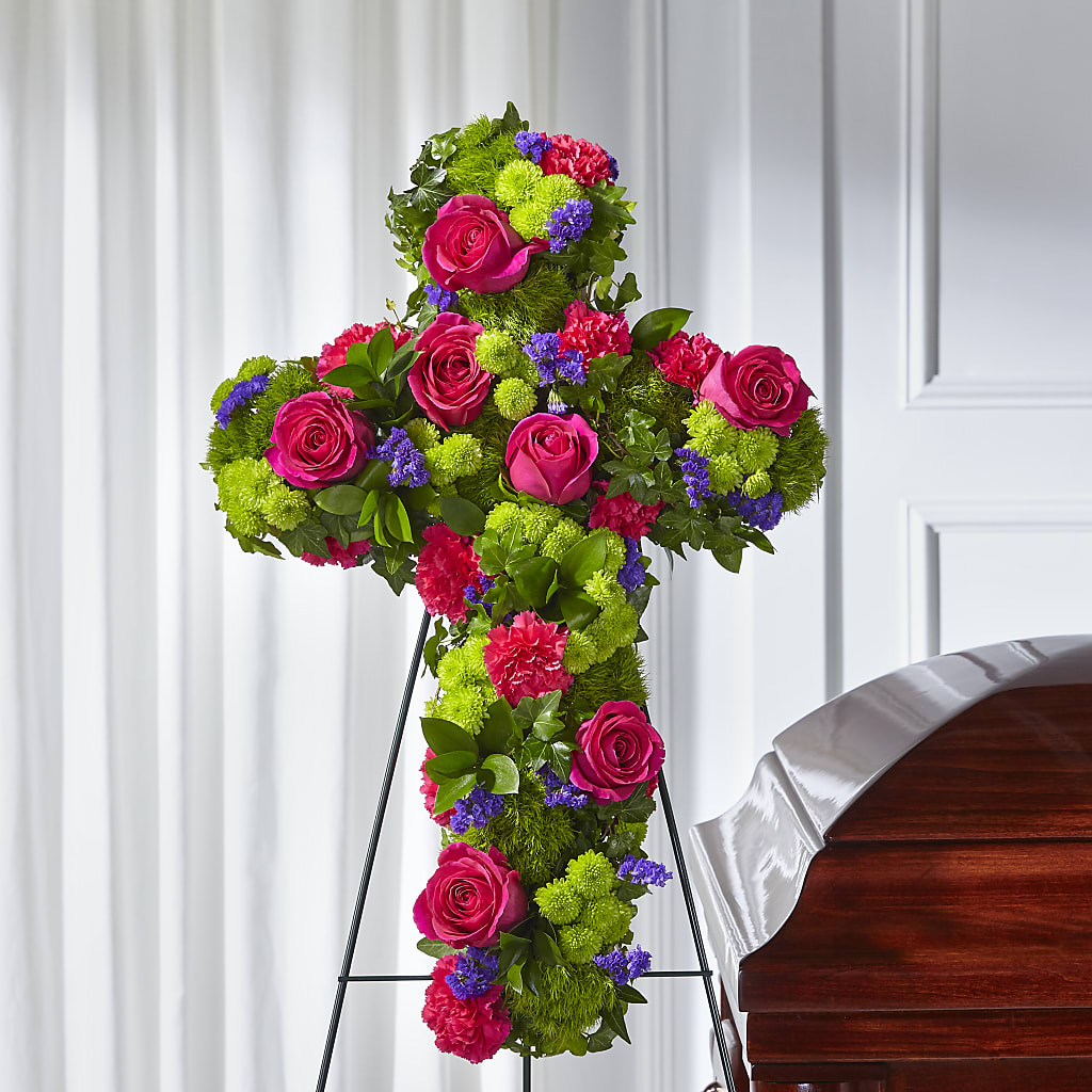 Tribute Rose Floral Cross – Holtschlag Florist, Quincy IL