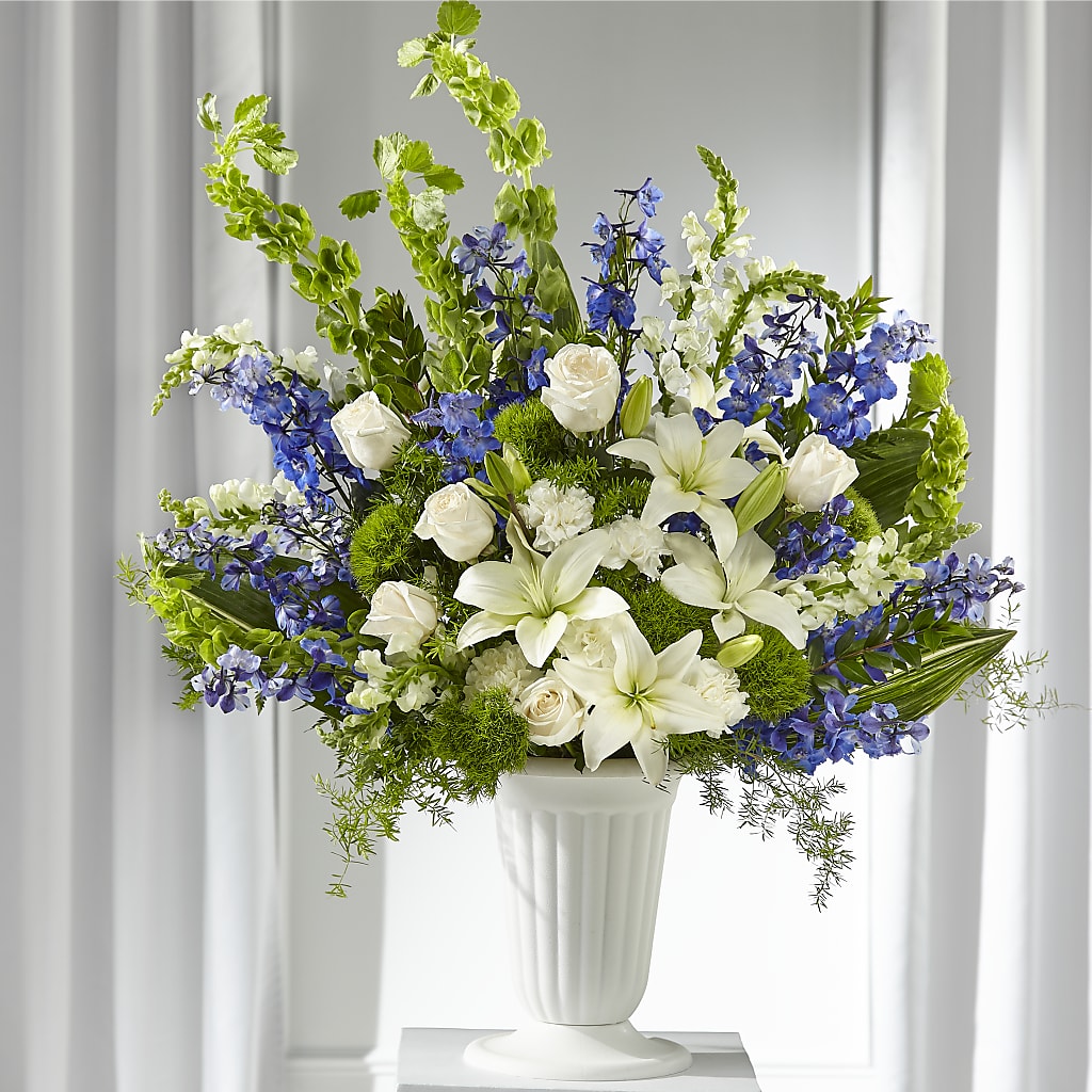 Heartfelt Hope Arrangement – Holtschlag Florist, Quincy IL