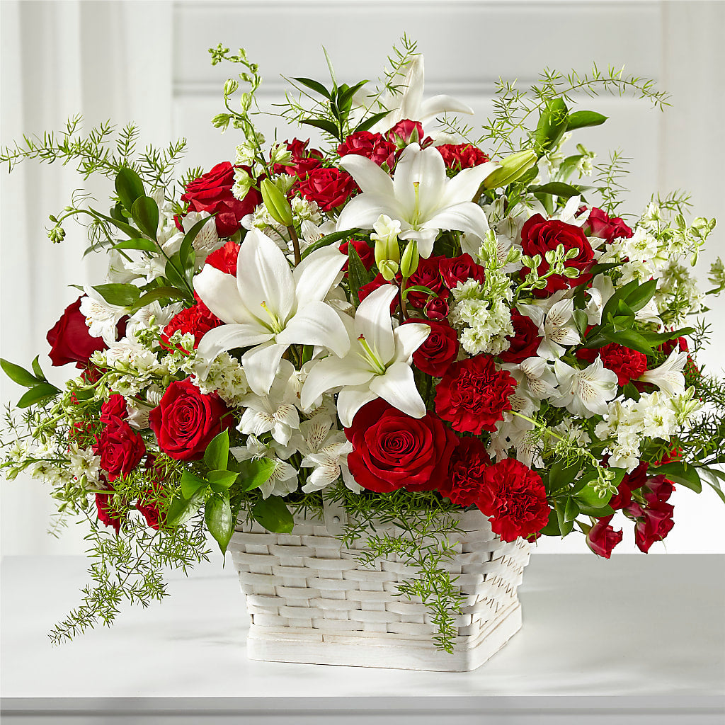 Sentiments of Love Arrangement – Holtschlag Florist, Quincy IL