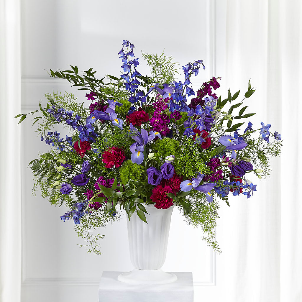 Memorial of Life Arrangement – Holtschlag Florist, Quincy IL
