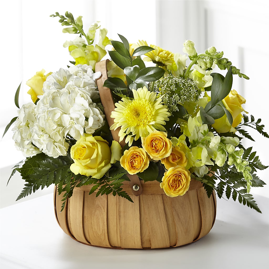 Rustic Remembrance Basket – Holtschlag Florist, Quincy IL