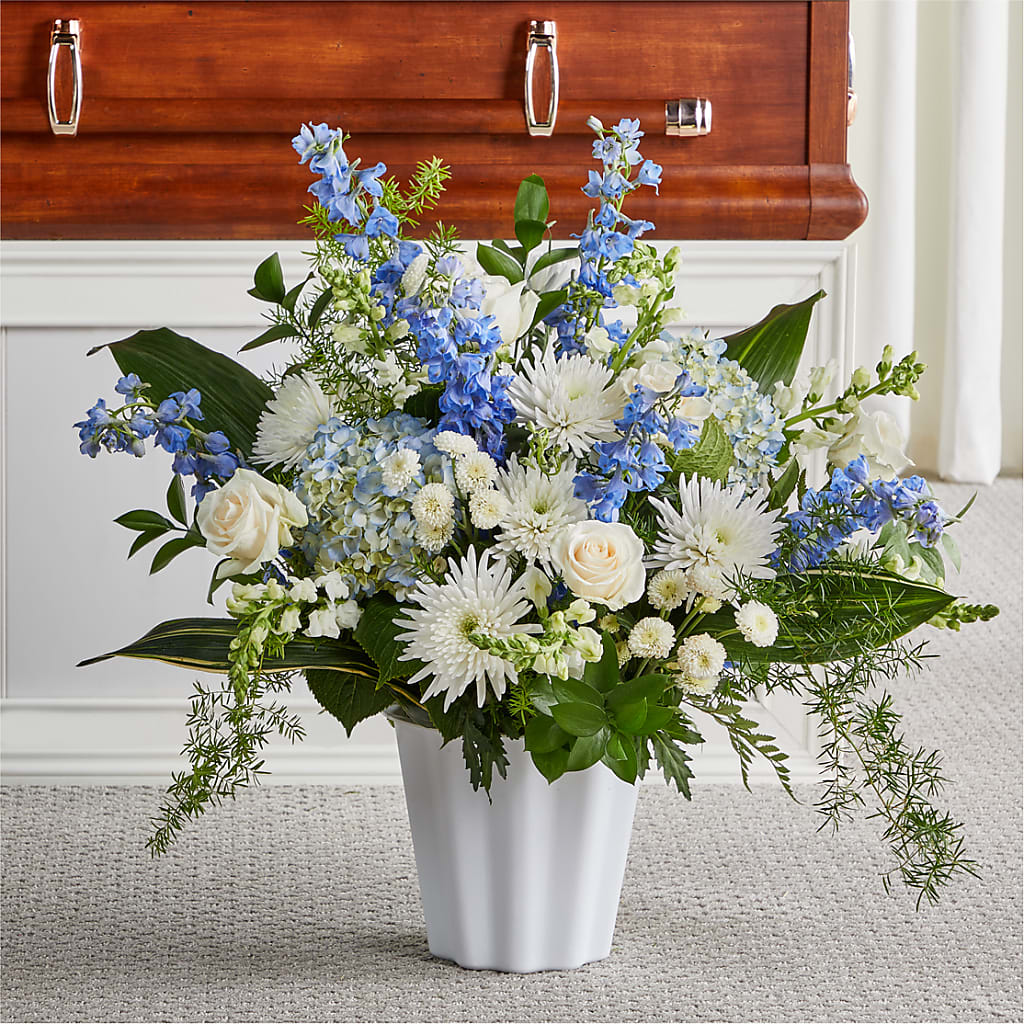 Everlasting Memories Floor Basket – Holtschlag Florist, Quincy IL