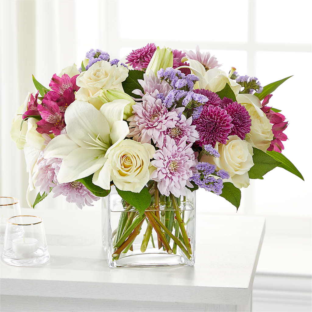 Cared For Bouquet – Holtschlag Florist, Quincy IL