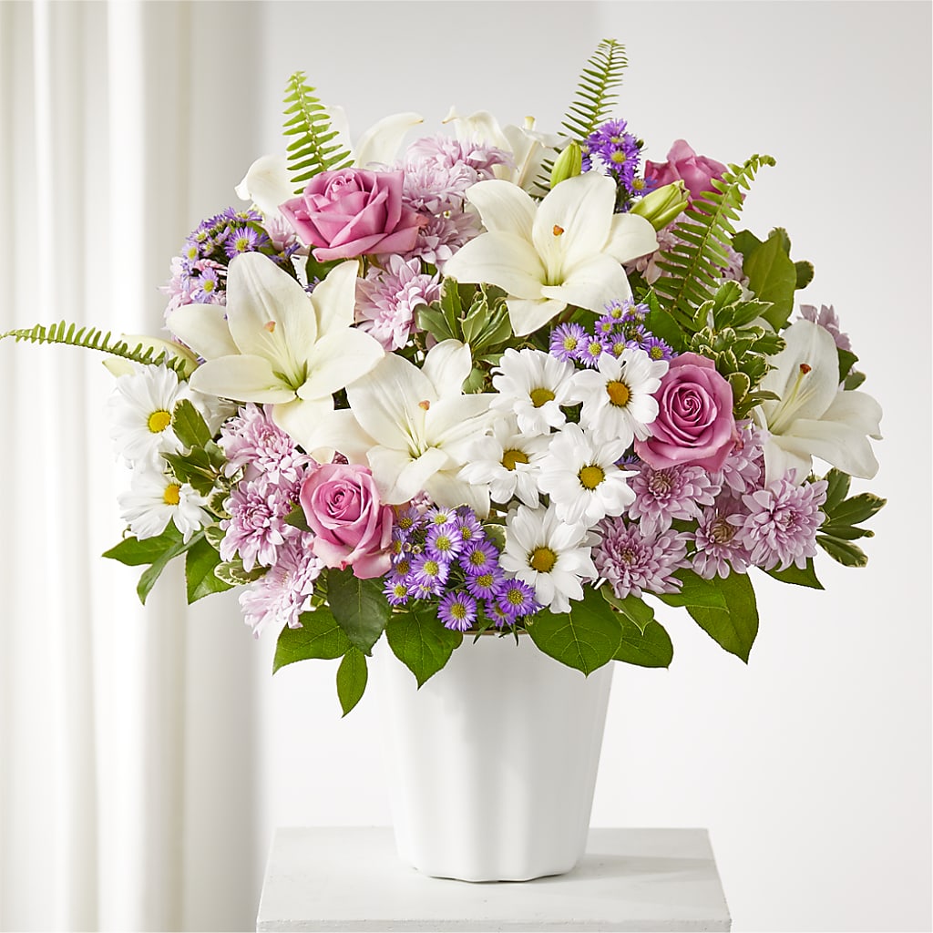Warmest Thoughts Tabletop Basket – Holtschlag Florist, Quincy IL