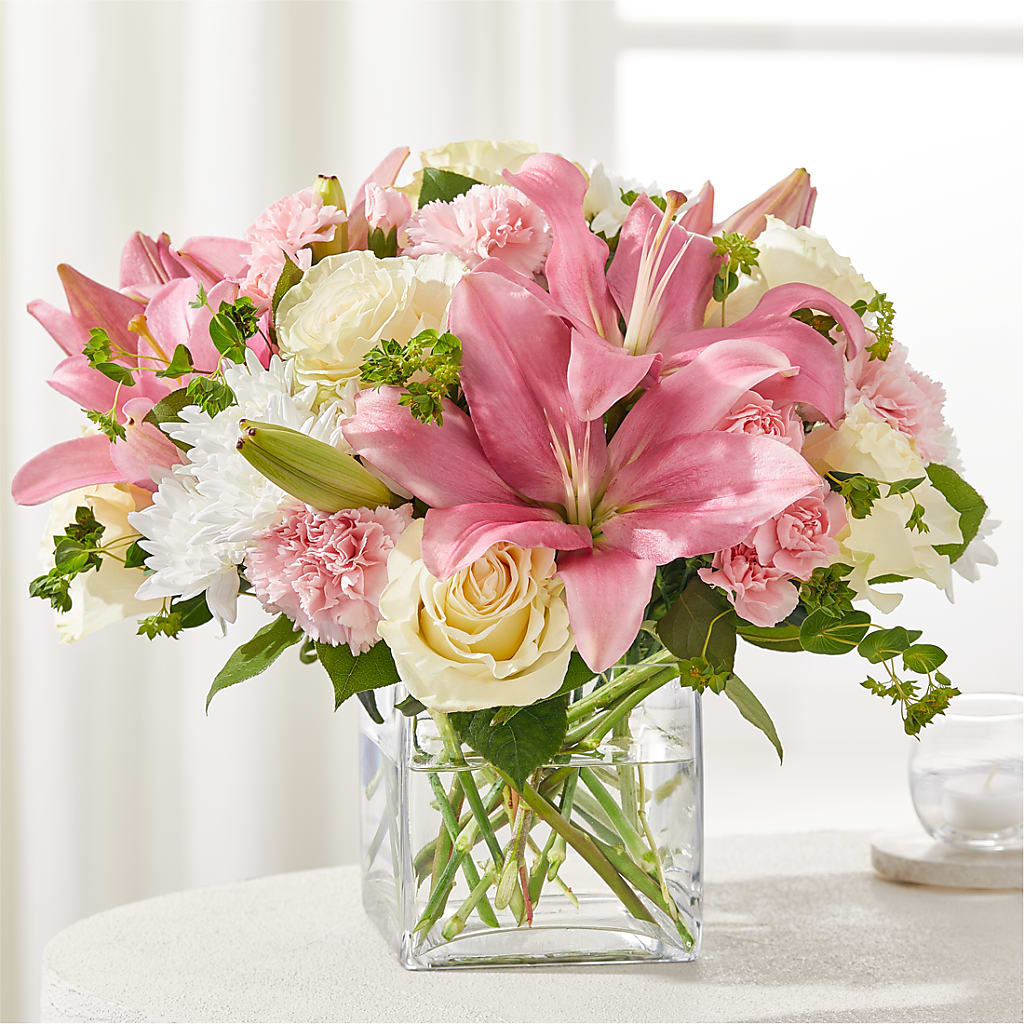 By Your Side Bouquet – Holtschlag Florist, Quincy IL