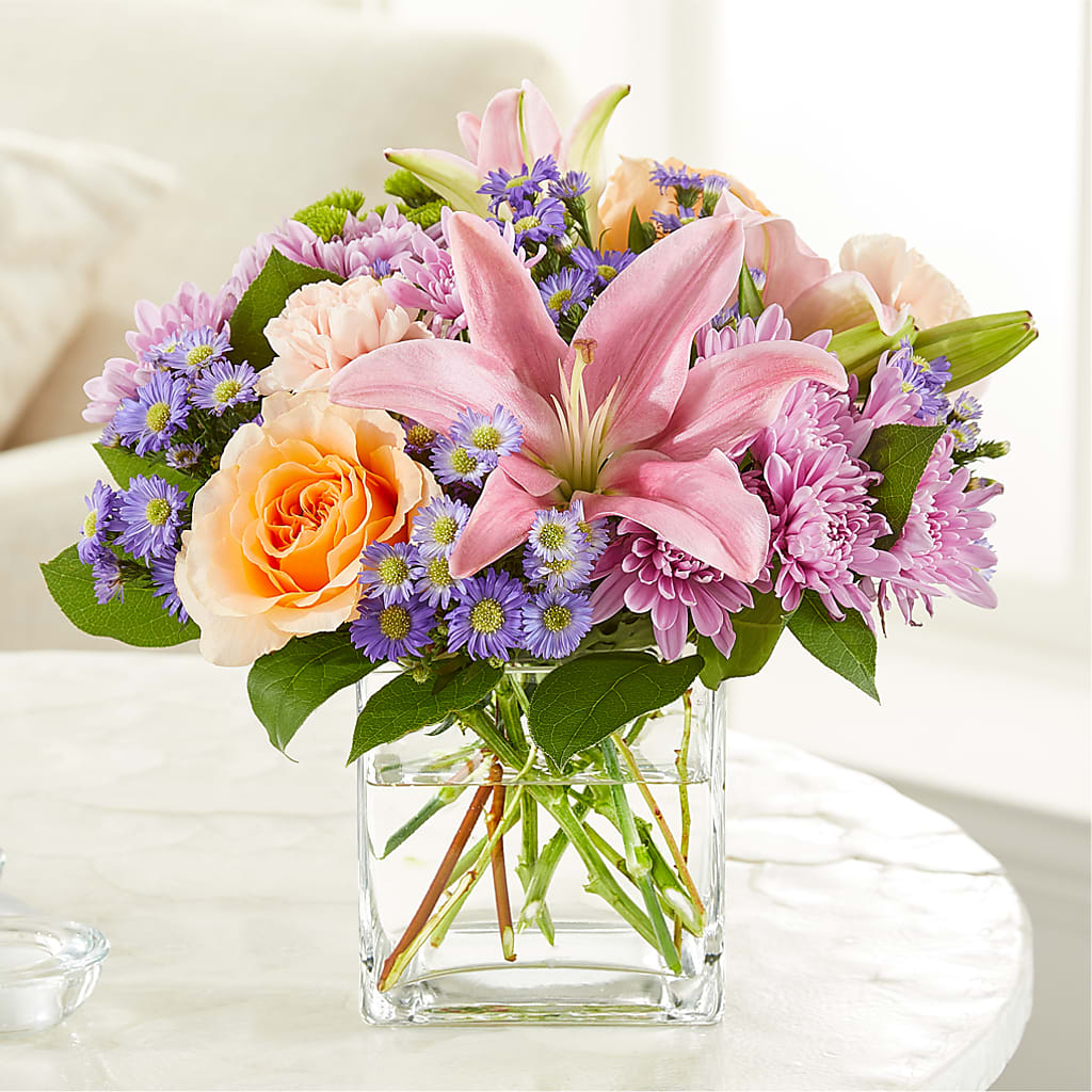 Delicate Details Bouquet – Holtschlag Florist, Quincy IL