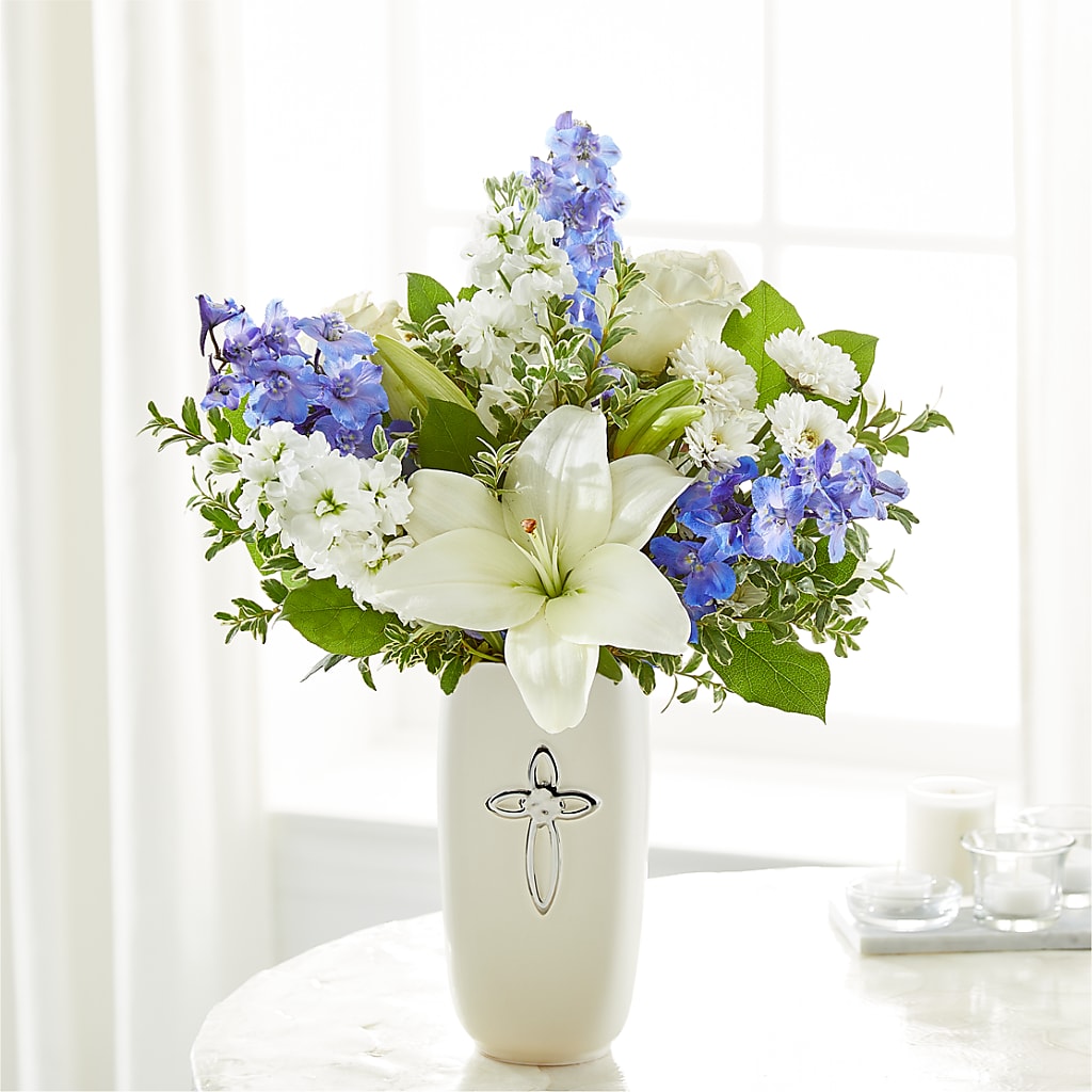 Heavenly Blossoms Bouquet – Holtschlag Florist, Quincy IL
