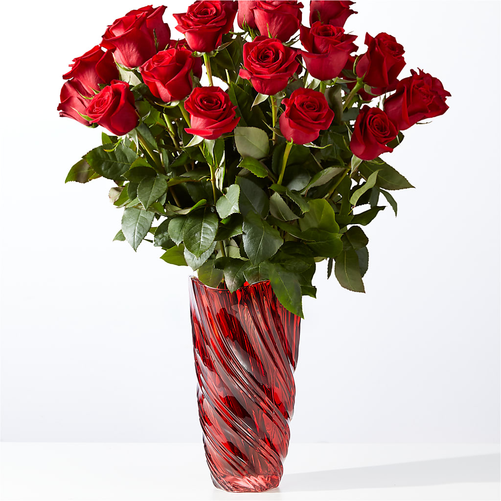 Classic Love Red Rose Bouquet with Luxe Swirl Vase – Holtschlag Florist, Quincy IL