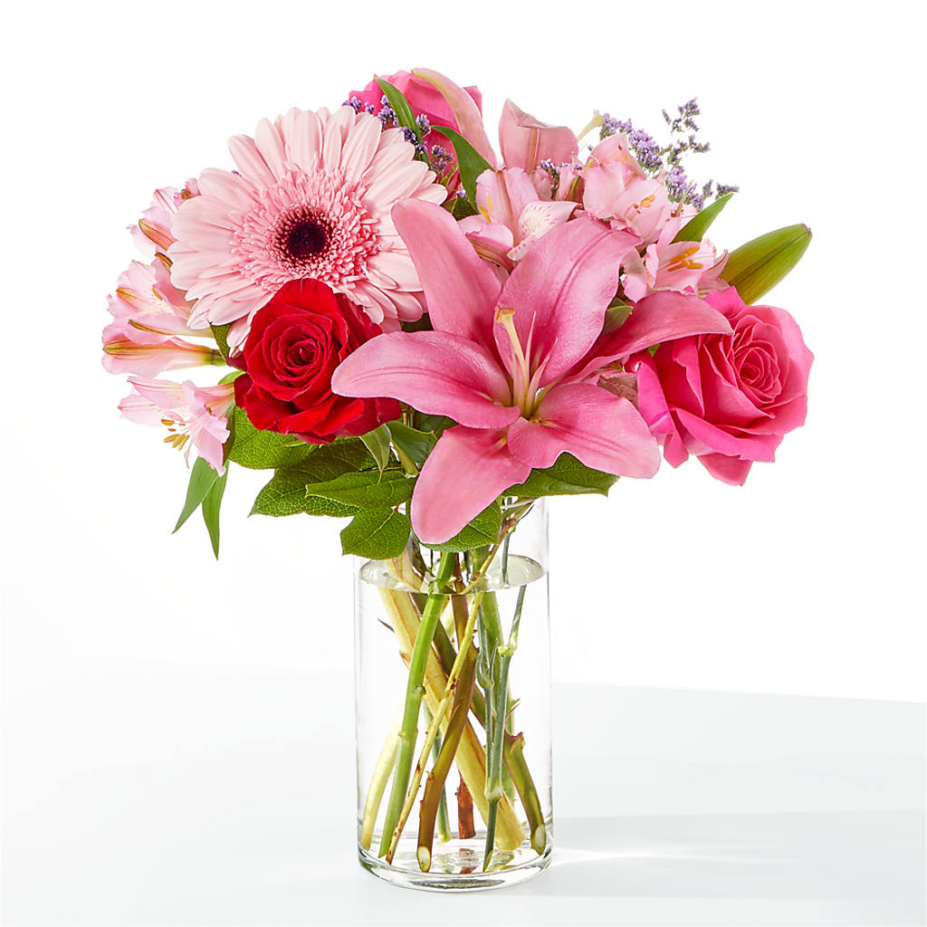Lots of Love Bouquet – Holtschlag Florist, Quincy IL