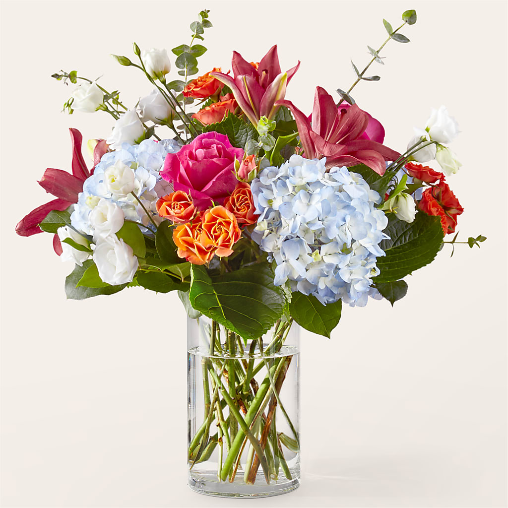 Awestruck Luxury Bouquet – Holtschlag Florist, Quincy IL