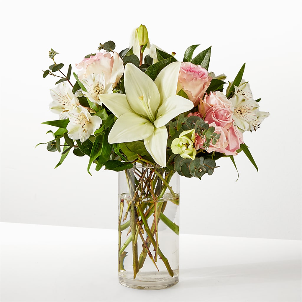 Ballet Slippers Bouquet – Holtschlag Florist, Quincy IL