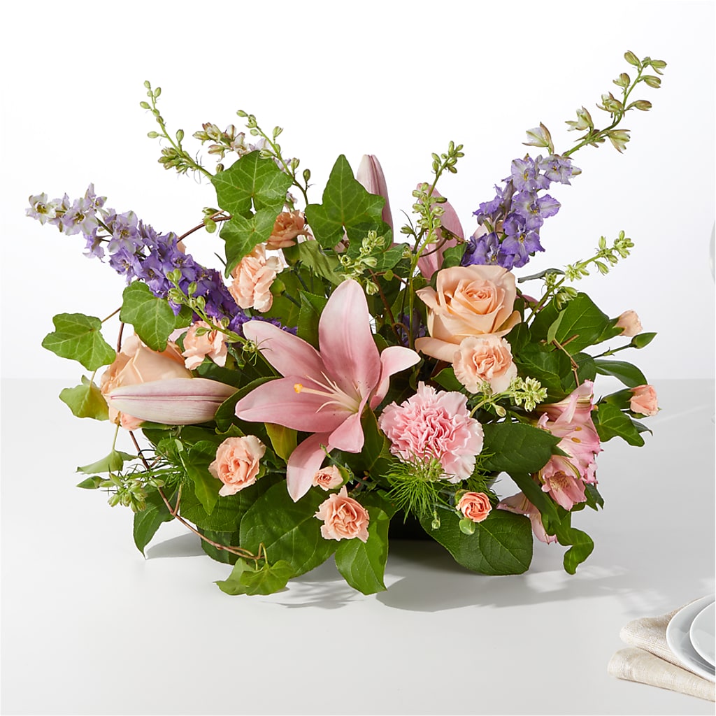 Blossom Time Centerpiece – Holtschlag Florist, Quincy IL