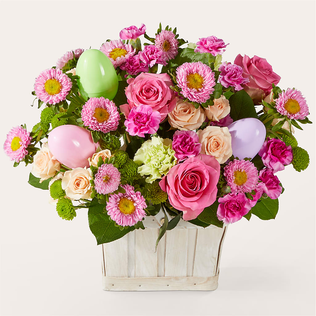 Get Eggcited Basket – Holtschlag Florist, Quincy IL