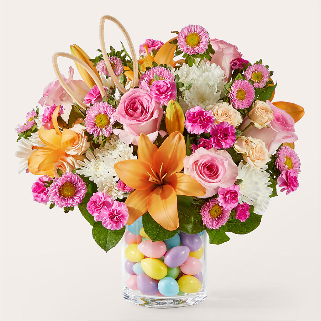 Hop to It Bouquet – Holtschlag Florist, Quincy IL