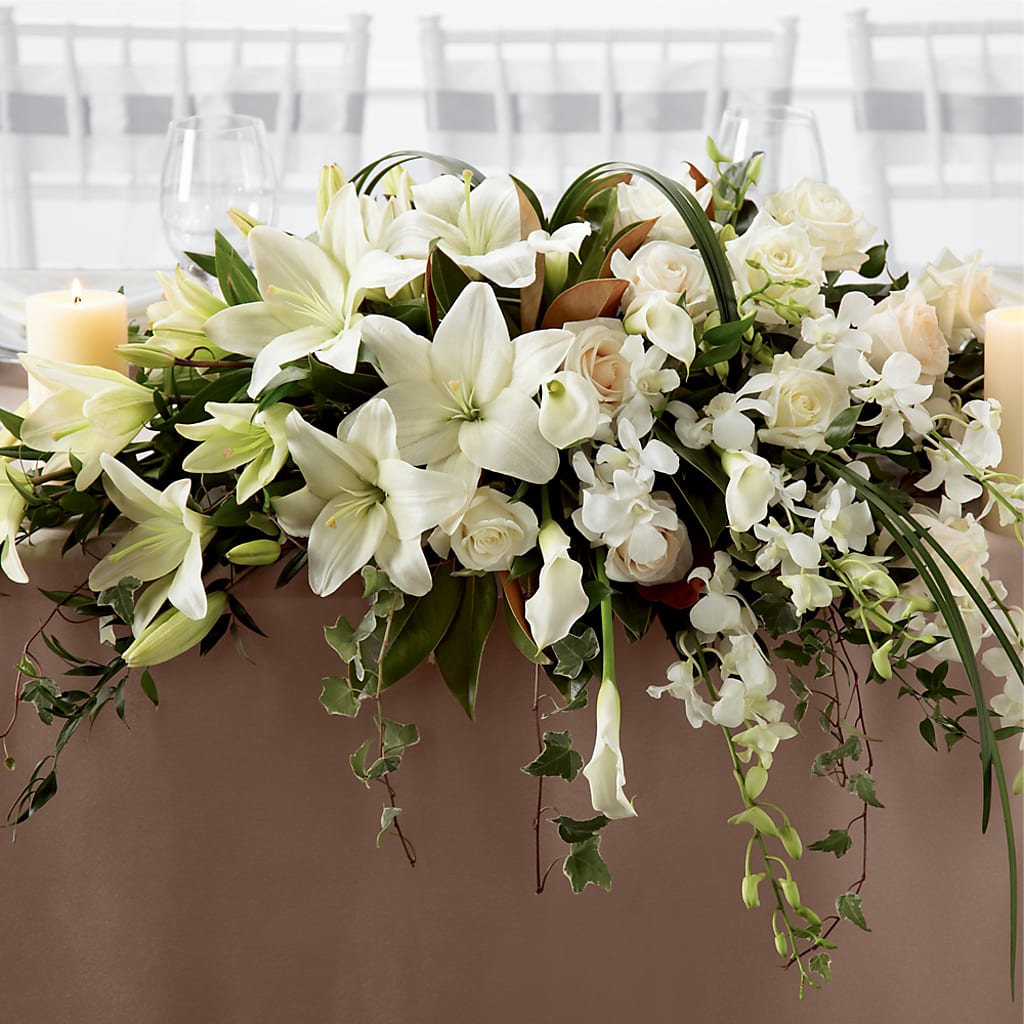 White Linen Arrangement – Holtschlag Florist, Quincy IL