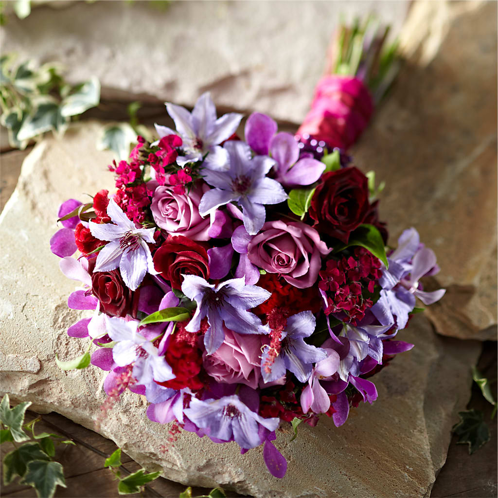 Enlightened Love Bouquet – Holtschlag Florist, Quincy IL