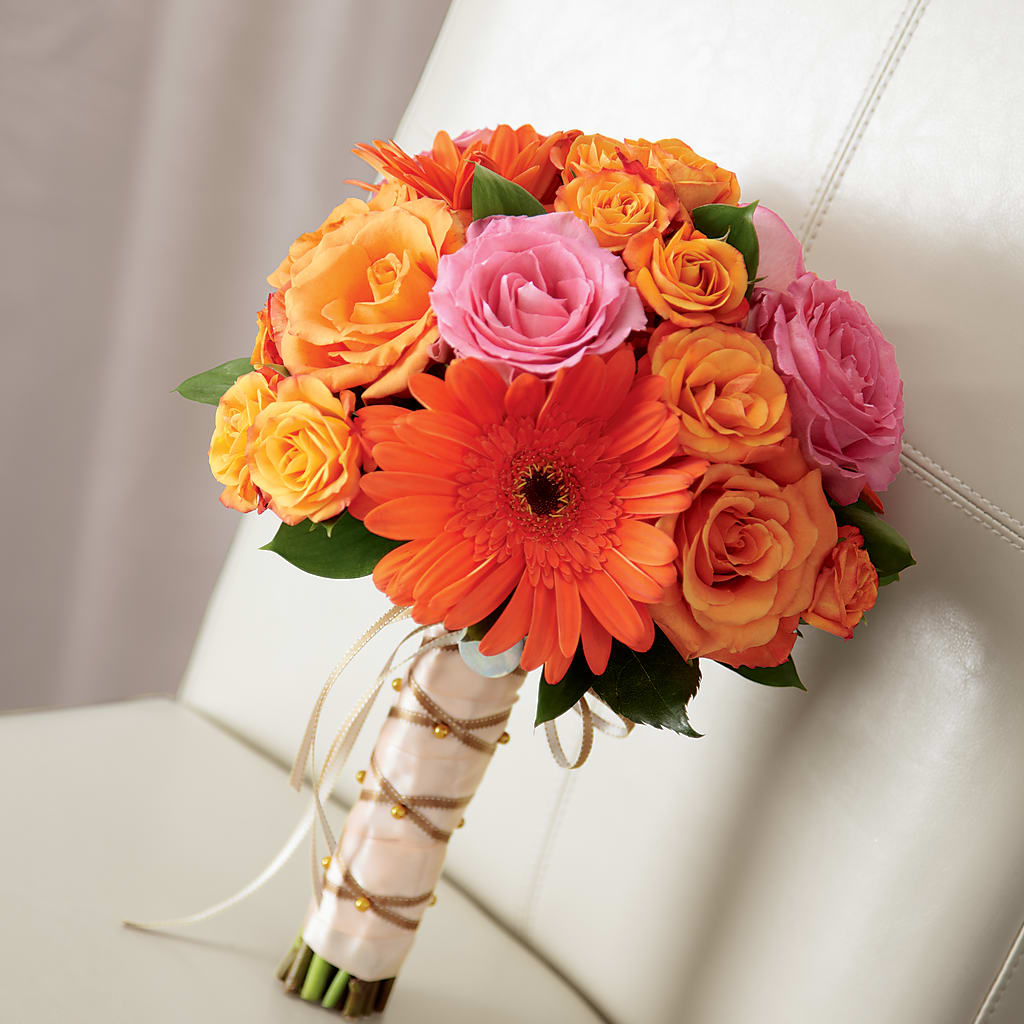 Lifetime of Love Bouquet – Holtschlag Florist, Quincy IL