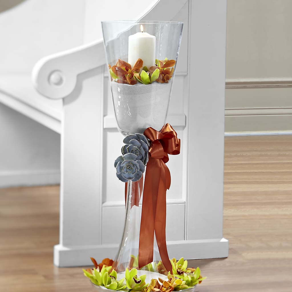 Matrimony Pew Decor – Holtschlag Florist, Quincy IL