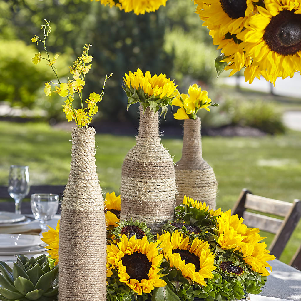 Sublime Garden Centerpiece – Holtschlag Florist, Quincy IL