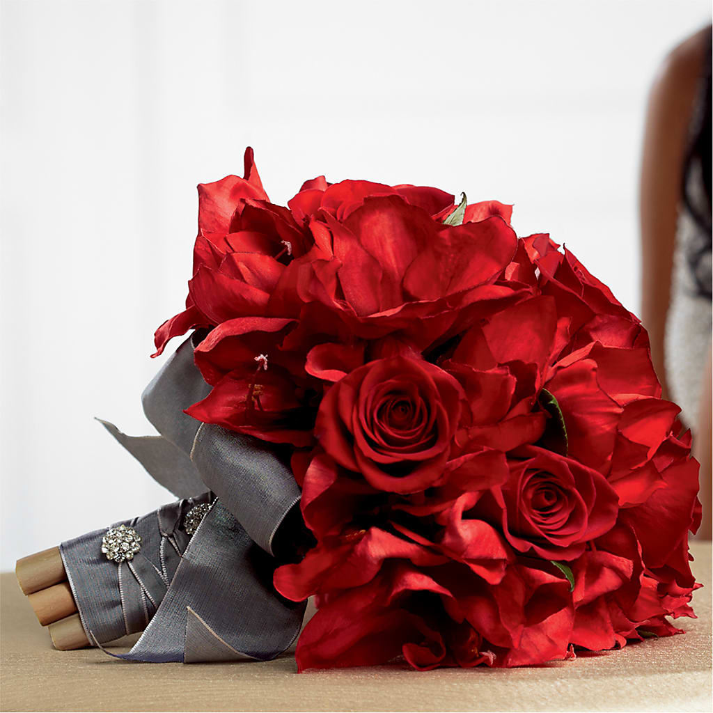 Heart's Happiness Bouquet – Holtschlag Florist, Quincy IL