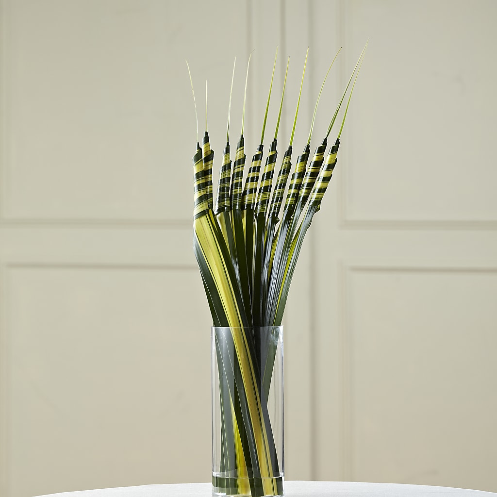 Twisted Hala Bouquet – Holtschlag Florist, Quincy IL