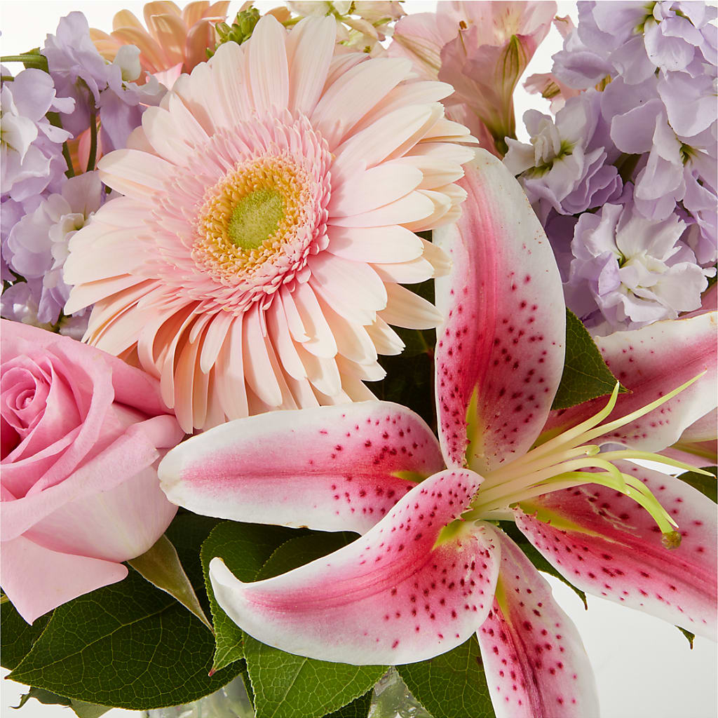 The Teahouse Bouquet –  Holtschlag Florist, Quincy IL